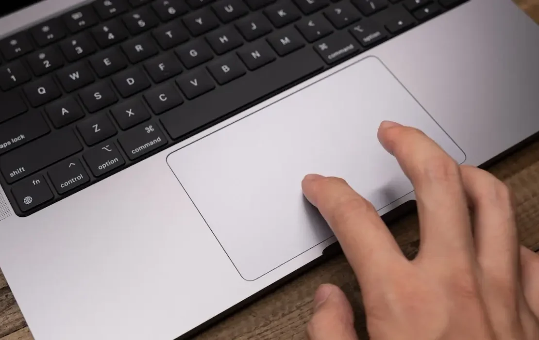 botão direito no seu Mac