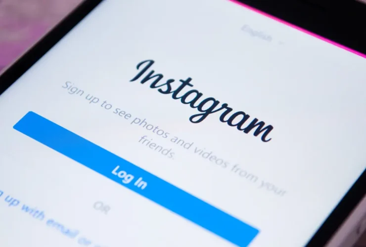 golpe de violação de direitos autorais do Instagram
