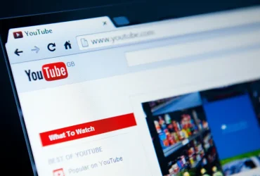 transcrever um vídeo do YouTube